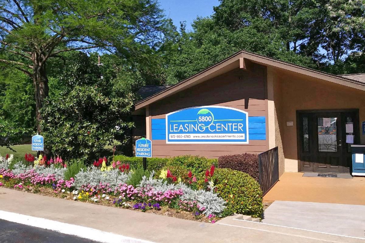 Preston Oaks Apartments in Dallas, TX